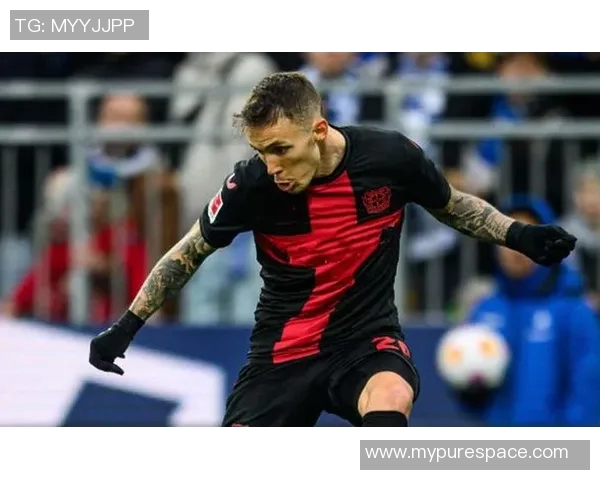 沃尔夫斯堡胜斯图加特,领先优势扩大,继续稳坐德甲榜首位置 沃尔夫斯堡胜斯图加特,领先优势扩大,继续稳坐德甲榜首位置