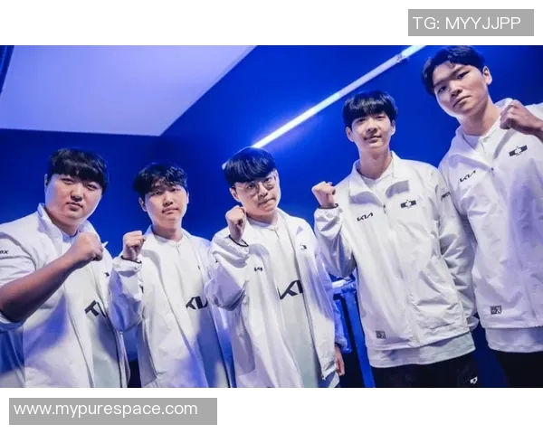 英雄联盟最新战队排名揭晓TES强势领跑前十名榜单 英雄联盟最新战队排名揭晓TES强势领跑前十名榜单